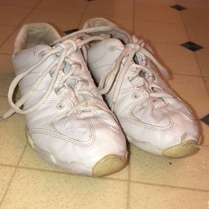 Nfinity Cheer Sneakers